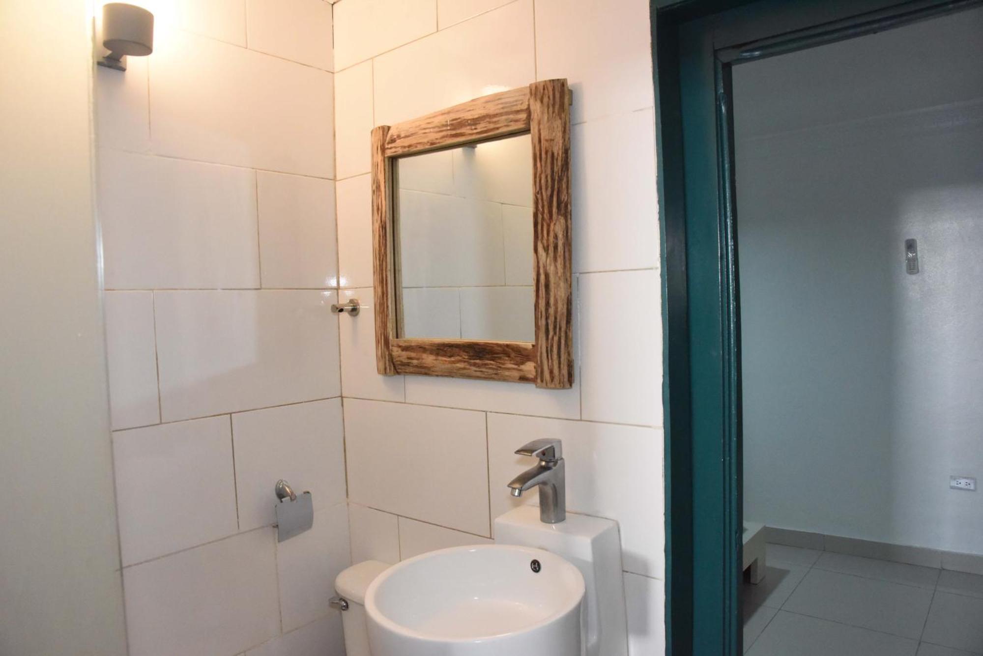 Hostel Gato Colonial Санто-Доминго Экстерьер фото