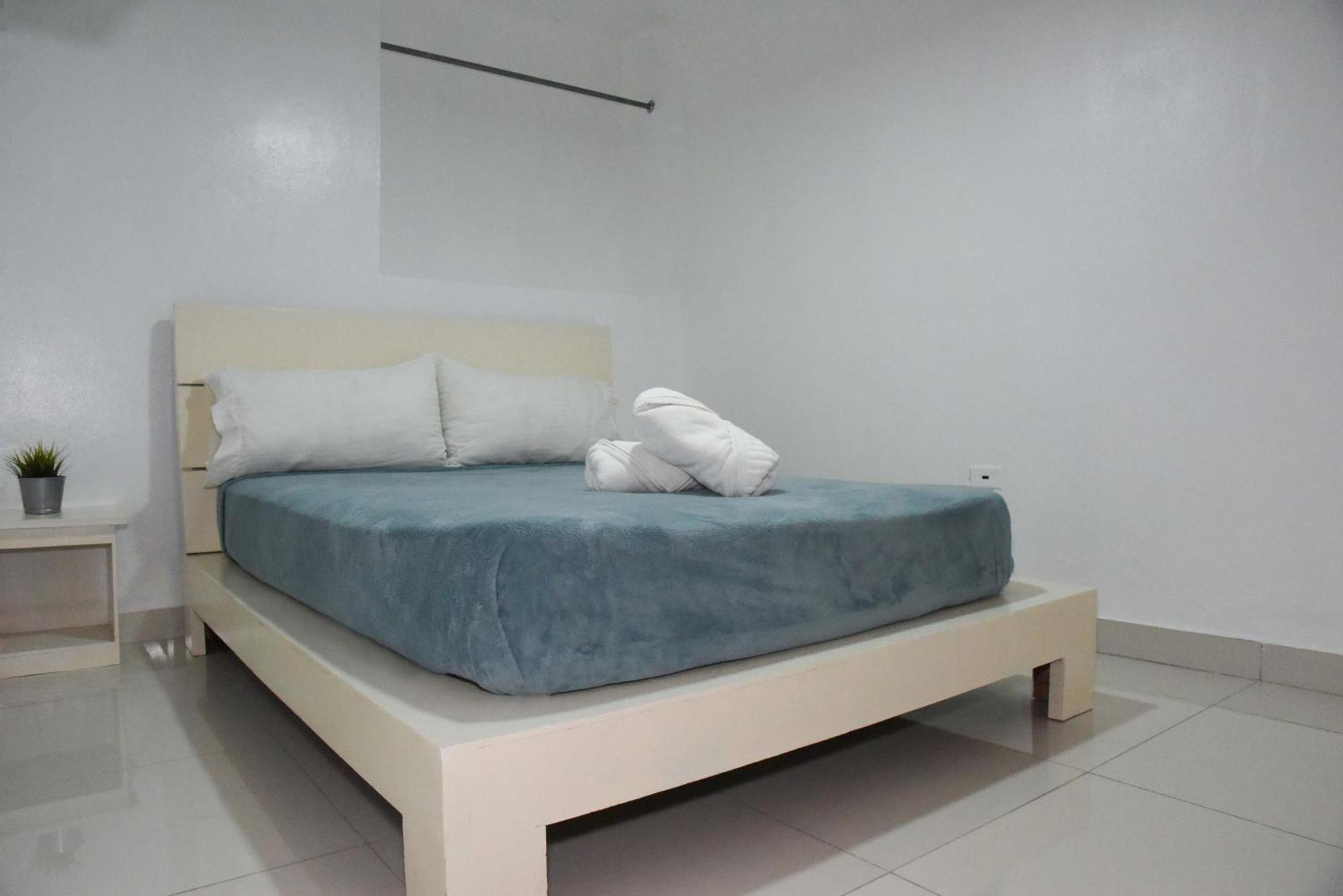 Hostel Gato Colonial Санто-Доминго Экстерьер фото